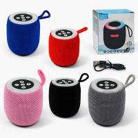 Колонка C 77568 (100) 5 кольорів, Bluetooth, LED-підсвічування, підтримка TF-карти, USB-слот, прогум