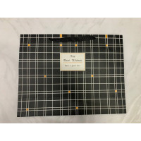 Пакет подарунковий гігант L 46*35*15см чорно біла клітинка 2601-43