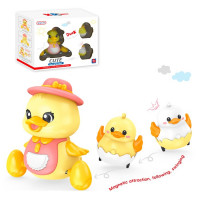 Музична іграшка 223 (18шт) качка 14,5см (їздить, музика, світло, регулятор гучності), каченята 2шт