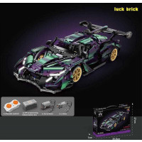 Конструктор на радіокеруванні 7608 M (24/2) “Машина”, кількість елементів: 1220, розмір 37х19х10 см,